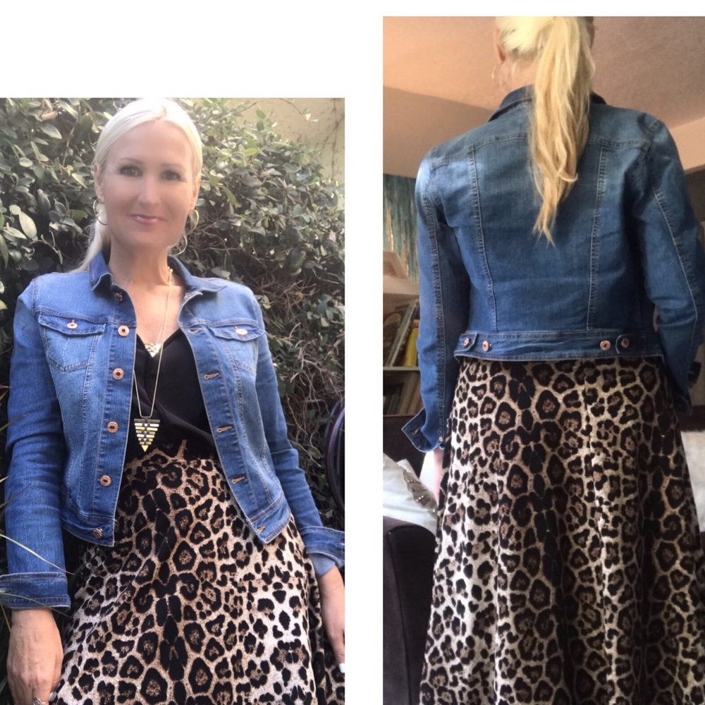 🤩Rustic Denim Jacket🌟 - Picture 1 of 5